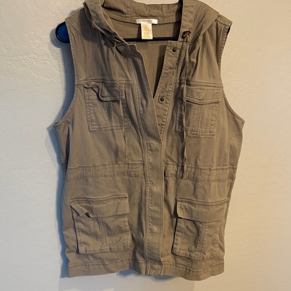 Matty M Hooded Vest